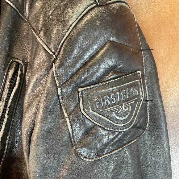 Vintage First Gear Hein Gericke Leather motorcycle jacket with forearm armor - Picture 3 of 16